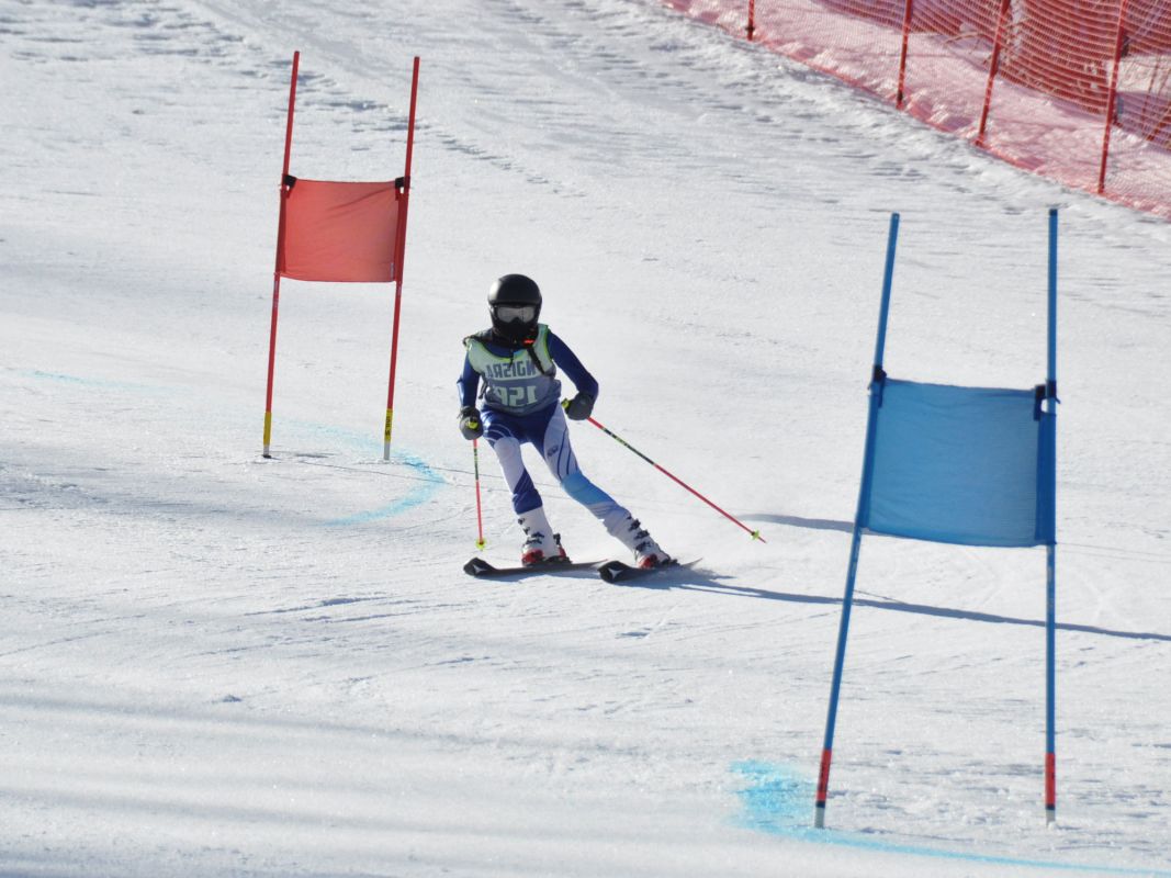  JV Giant Slalom Race